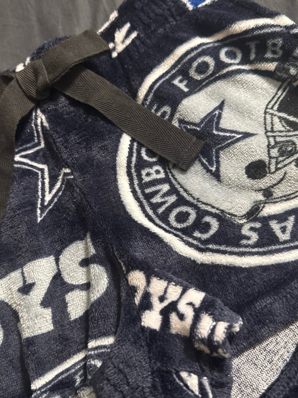 Dallas Cowboys Navy Plush Lounge Shorts - Picture 2 of 3